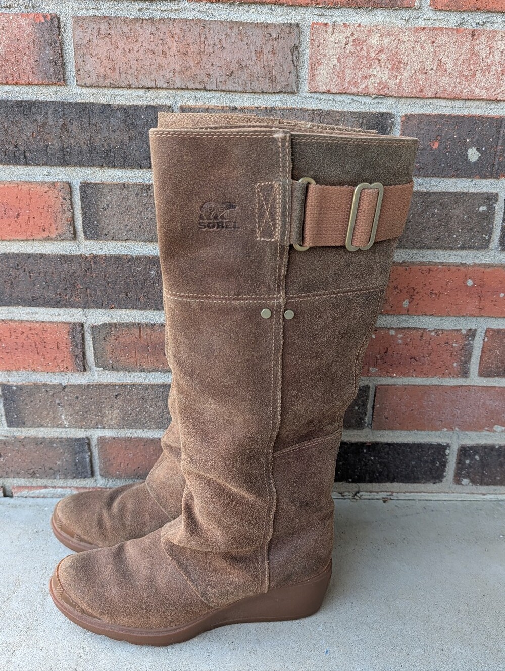 Sorel Toronto Brown Suede Knee-High Buckle Wedge Boots, Oiled Elk, 7.5